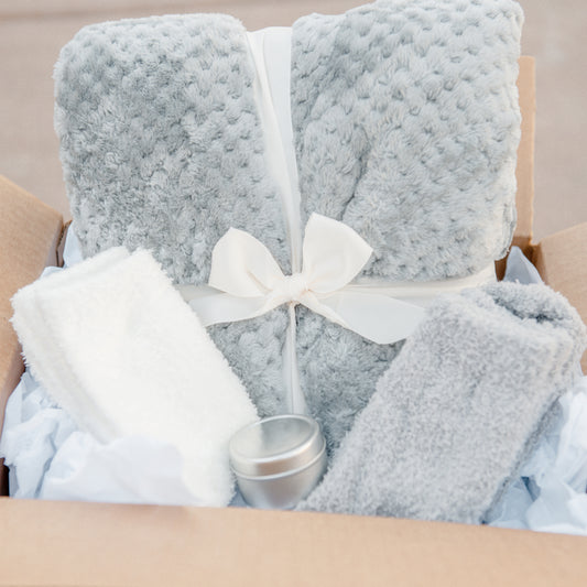 The Ultimate Cozy Gift Box – A Warm Hug in a Box!