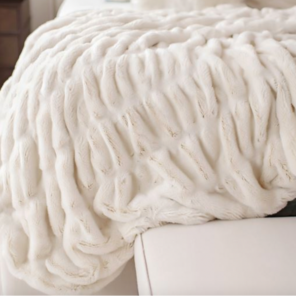 Beautiful RUCHED Faux Fur Throw