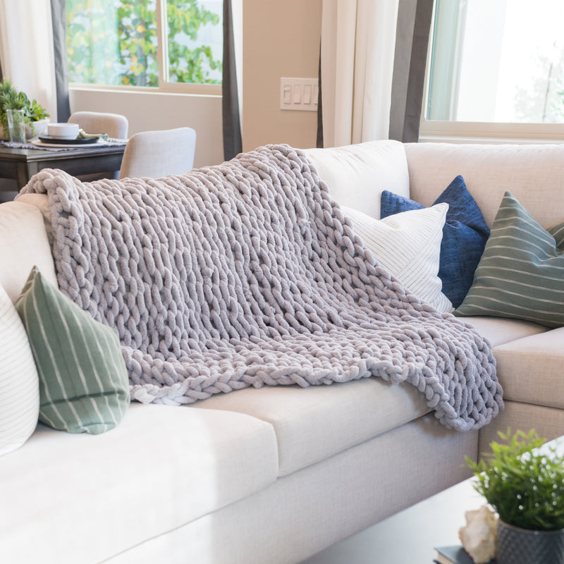 Chunky Knit Throw- Multiple Colors